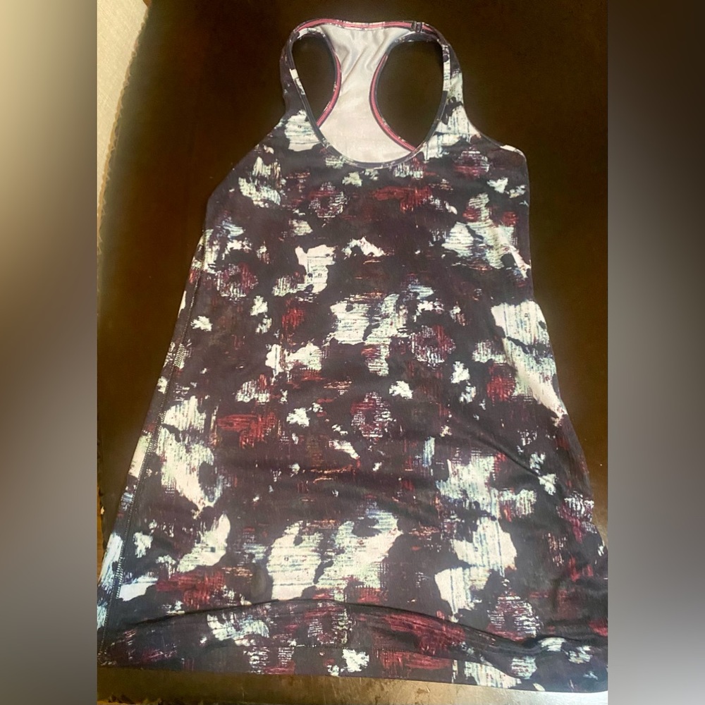 Small lululemon racerback tank